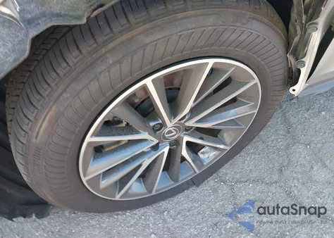 2024 Lexus Nx 350 Premium z USA, uszkodzony, nr VIN JTJGGCEZ2R5005863